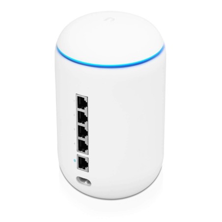 UniFi Dream Machine UDM