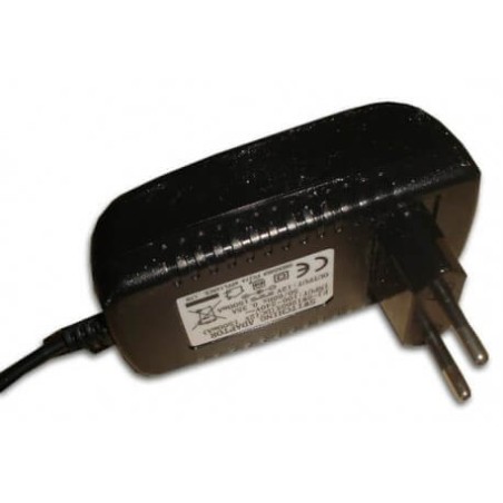 Alimentatore stabilizzato  - Alimentatore 1500mA