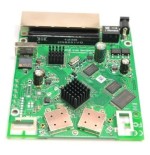 MIKROTIK ROUTERBOARD RB951G-2HnD - Wireless Access Point, 5xLAN, 2,4Ghz RouterOS Lv.4