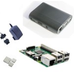 Raspberry Pi 3 Kit con Alimentatore Ufficiale, Case NERO  e Dissipatori (E17)